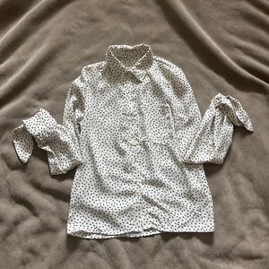 Long sleeve button up blouse